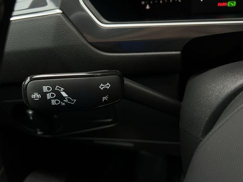 Used 2022 Volkswagen Tiguan SE AWD/4WD image 20