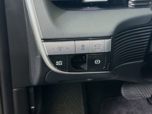 Used 2024 Hyundai Ioniq 5 SEL RWD image 17