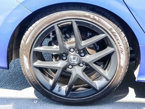 Used 2022 Honda Civic Sport image 9