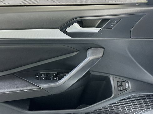 Used 2023 Volkswagen Jetta Sport image 15