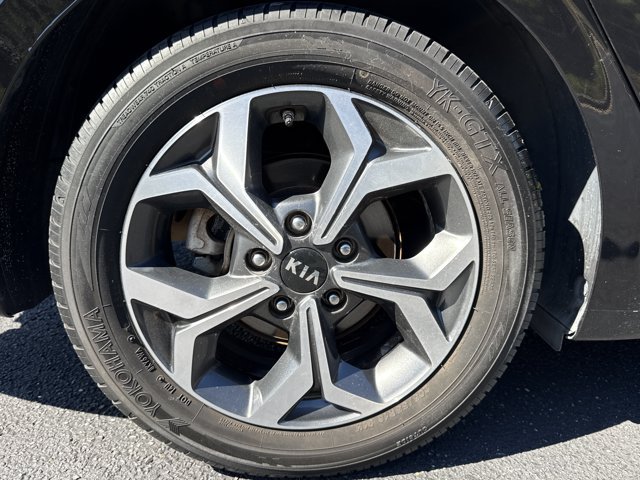 Used 2021 Kia Forte LXS FWD image 30