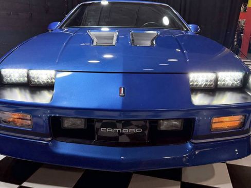 Used 1989 Chevrolet Camaro IROC-Z image 9