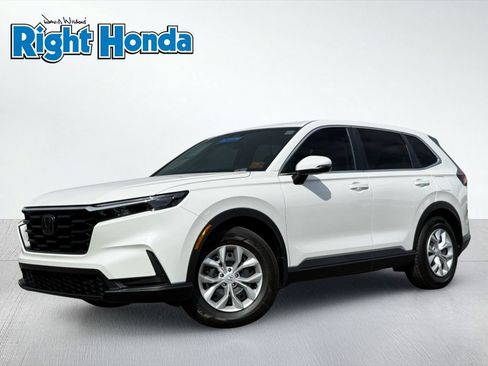 Certified 2026 Honda CR-V LX image 2
