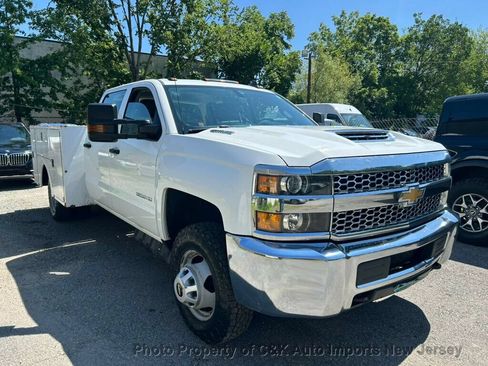 Used 2019 Chevrolet Silverado 3500 W/T w/ WT Convenience Package AWD/4WD image 4