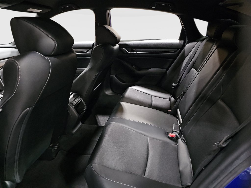Used 2021 Honda Accord Sport image 19