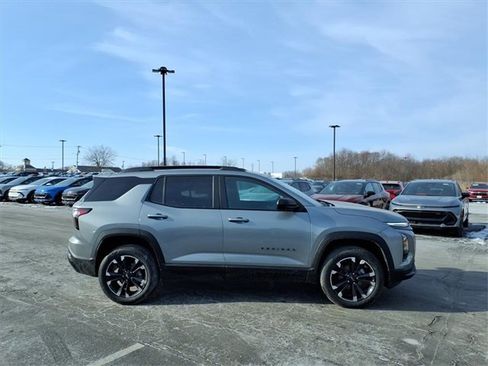 New 2026 Chevrolet Equinox RS image 2