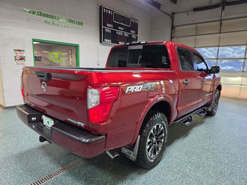 Used 2019 Nissan Titan PRO-4X AWD/4WD image 6