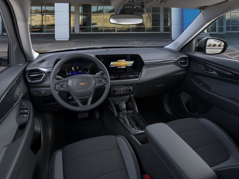 New 2026 Chevrolet TrailBlazer LT w/ Driver Confidence Package image 16
