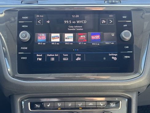 Used 2019 Volkswagen Tiguan SEL w/ 3rd Row Seat Package image 27