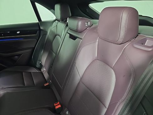 Used 2024 Porsche Macan 4 Electric image 16