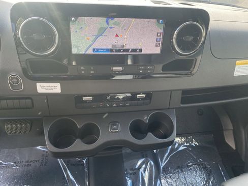New 2024 Mercedes-Benz Sprinter 3500 image 36