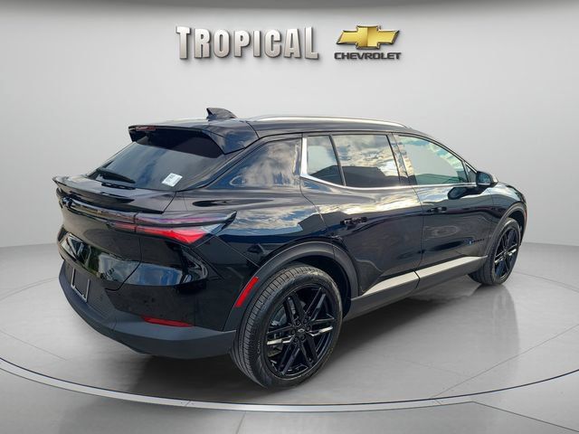 New 2026 Chevrolet Equinox EV LT w/ LPO, Blackout Package FWD image 5