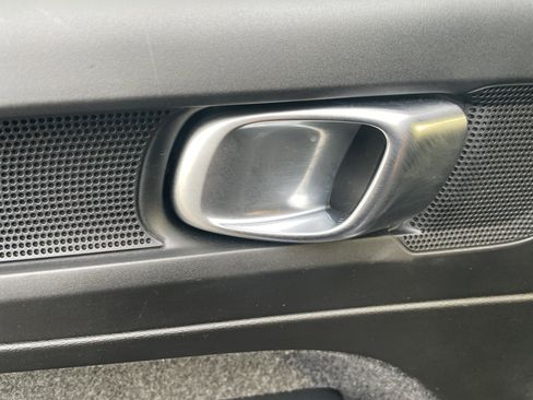 Used 2025 Volvo XC40 B5 Core image 29