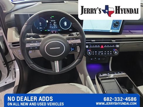 Used 2026 Hyundai Tucson Limited AWD/4WD image 10