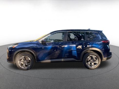 Used 2025 Nissan Rogue SV image 4