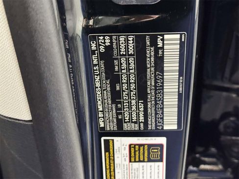 Used 2025 Mercedes-Benz GLE 350 4MATIC image 16