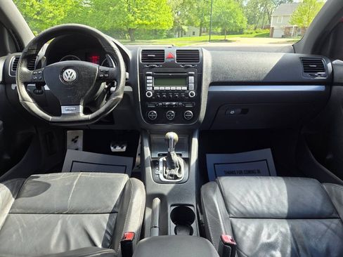 Used 2008 Volkswagen R32 AWD/4WD image 30