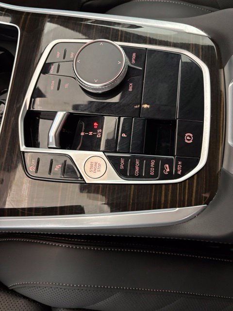 Used 2024 BMW X5 xDrive40i w/ Premium Package AWD/4WD image 18