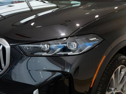 Used 2024 BMW X5 xDrive40i w/ Premium Package image 8