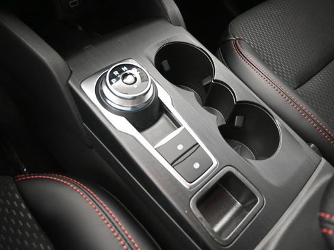 New 2025 Ford Escape ST-Line Elite image 31