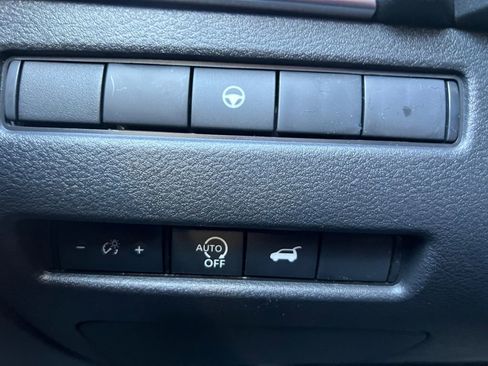 New 2026 Nissan Rogue SV image 25