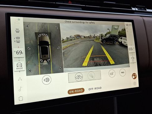 Certified 2025 Land Rover Range Rover SE AWD/4WD image 23
