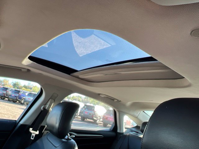 Used 2013 Ford Fusion SE FWD image 28