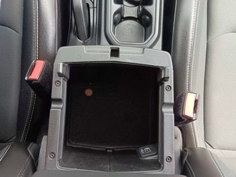 Used 2021 Jeep Gladiator Sport image 18