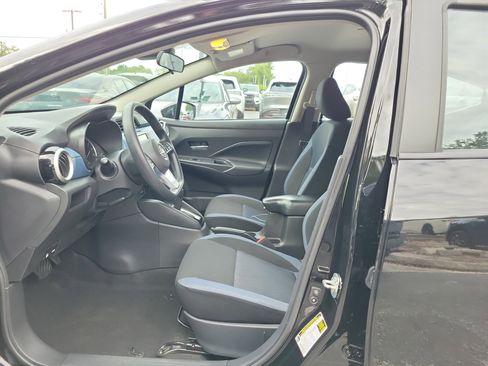 Certified 2025 Nissan Versa SV FWD image 18
