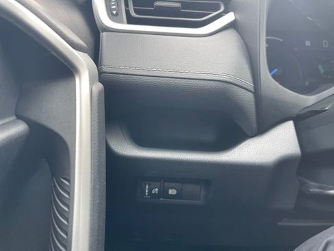 Used 2023 Toyota RAV4 AWD Hybrid image 24