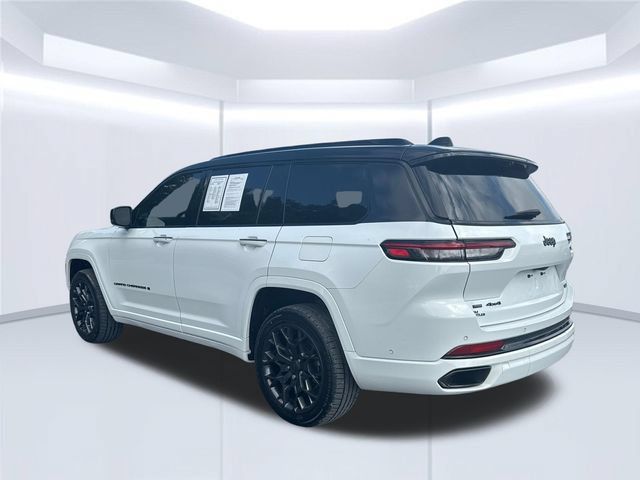 Used 2023 Jeep Grand Cherokee L Summit AWD/4WD image 6