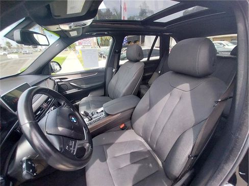 Used 2018 BMW X5 xDrive40e AWD/4WD image 15