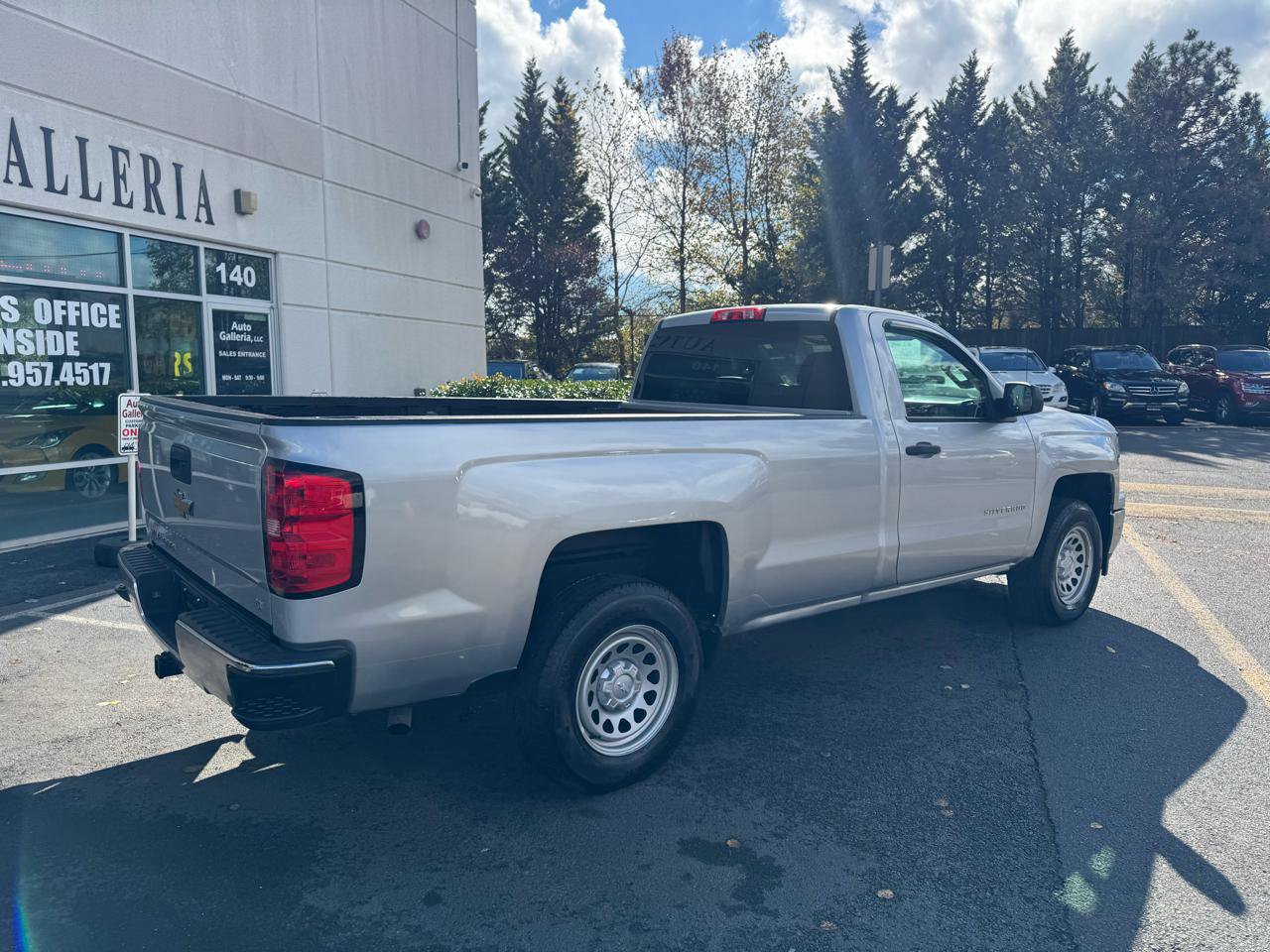 Used 2014 Chevrolet Silverado 1500 LT w/ LT Convenience Package AWD/4WD image 14