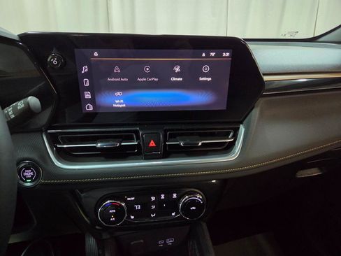 Used 2025 Chevrolet TrailBlazer ACTIV w/ Convenience Package FWD image 24