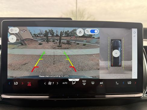 Used 2025 Ford Expedition Max Platinum image 25