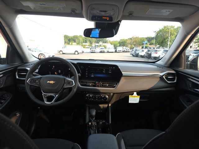 New 2026 Chevrolet TrailBlazer LT w/ Convenience Package AWD/4WD image 14