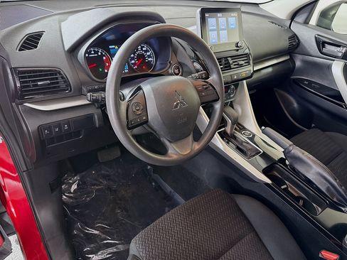 Used 2024 Mitsubishi Eclipse Cross LE AWD/4WD image 23