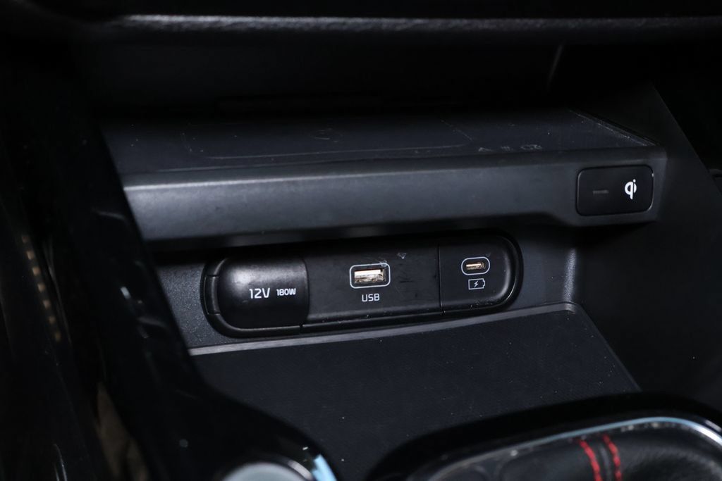 Used 2023 Kia Soul GT-Line w/ GT-Line Technology Package FWD image 31