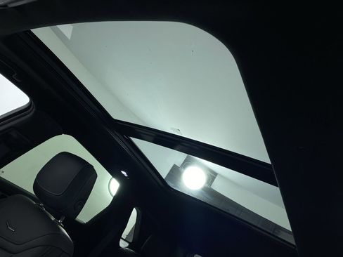 Certified 2023 Cadillac XT5 Premium Luxury image 10