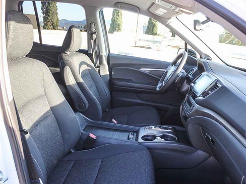 Used 2023 Honda Ridgeline Sport image 17