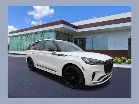 Used 2025 Lincoln Aviator Reserve w/ Equipment Group 201A image 1