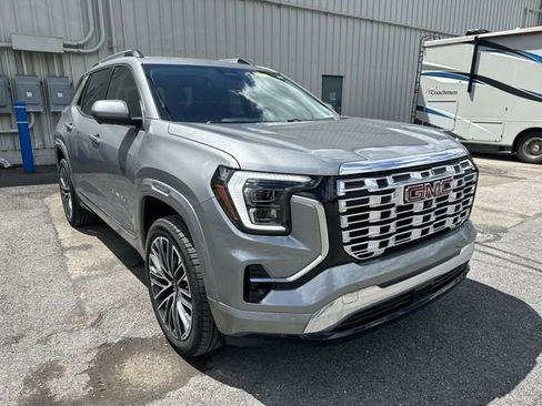 Used 2026 GMC Terrain Denali AWD/4WD image 11