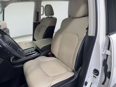 Used 2024 INFINITI QX80 Premium Select w/ Cargo Package image 17