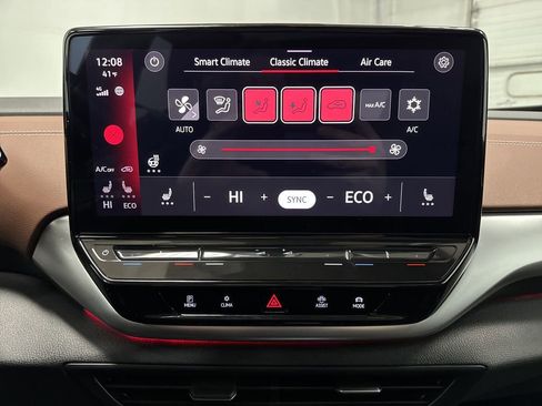 Used 2021 Volkswagen ID.4 Pro S w/ Gradient Package image 21