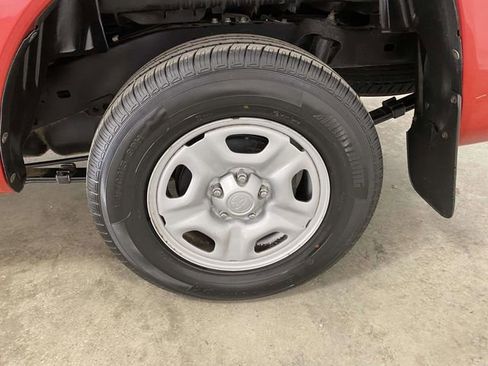 Used 2013 Toyota Tacoma 2WD Access Cab image 8