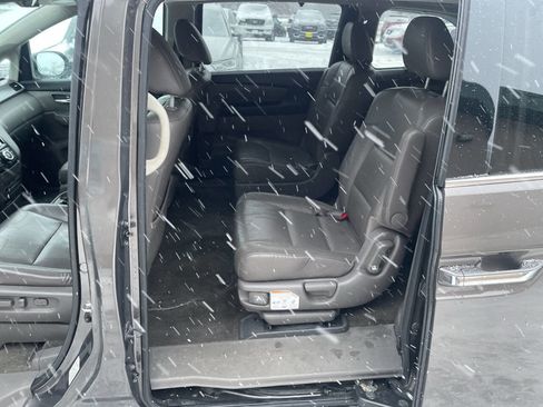 Used 2015 Honda Odyssey Touring image 12