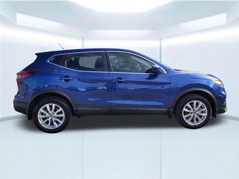 Used 2022 Nissan Rogue Sport S image 7