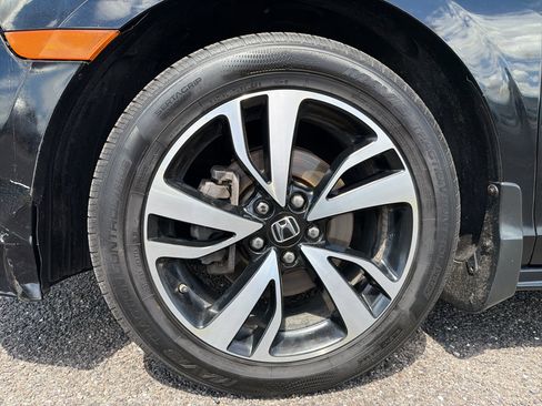 Used 2018 Honda Odyssey Elite image 21