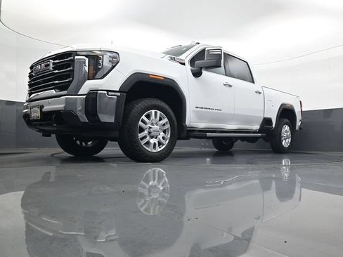 Certified 2024 GMC Sierra 2500 SLT w/ SLT Premium Package AWD/4WD image 21