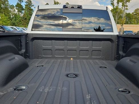 New 2026 RAM 2500 Laramie AWD/4WD image 5